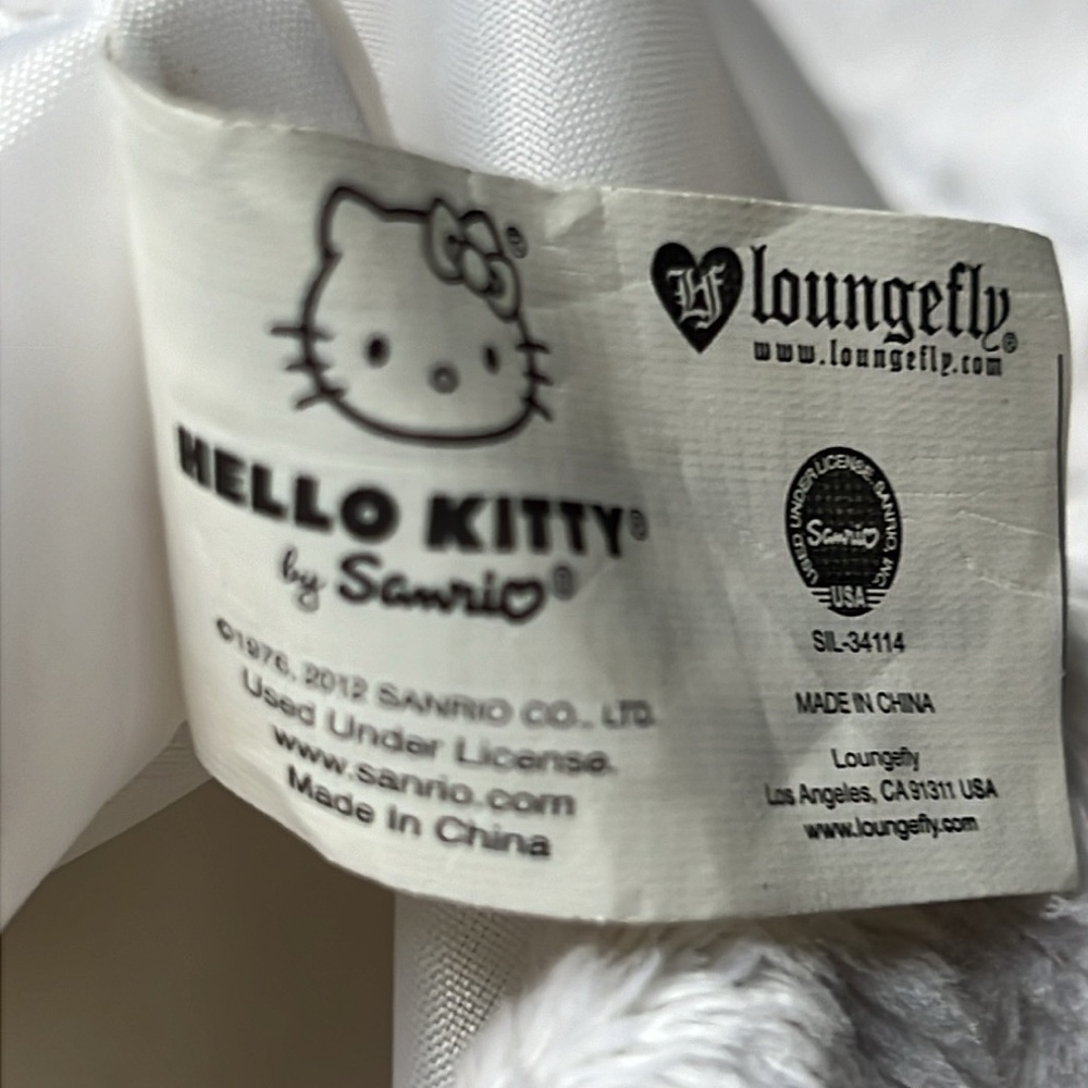 Loungefly Hello Kitty Drawstring Bag - image 4